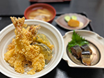 海老と野菜の天丼